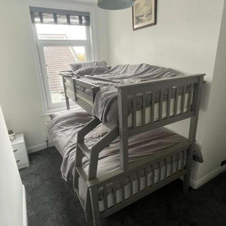 סקארבורו House Located Centrally For Up To 8 Guests מראה חיצוני תמונה